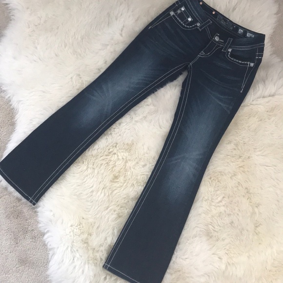 NWOT Miss Me Rhinestone Jeans - Picture 4 of 8